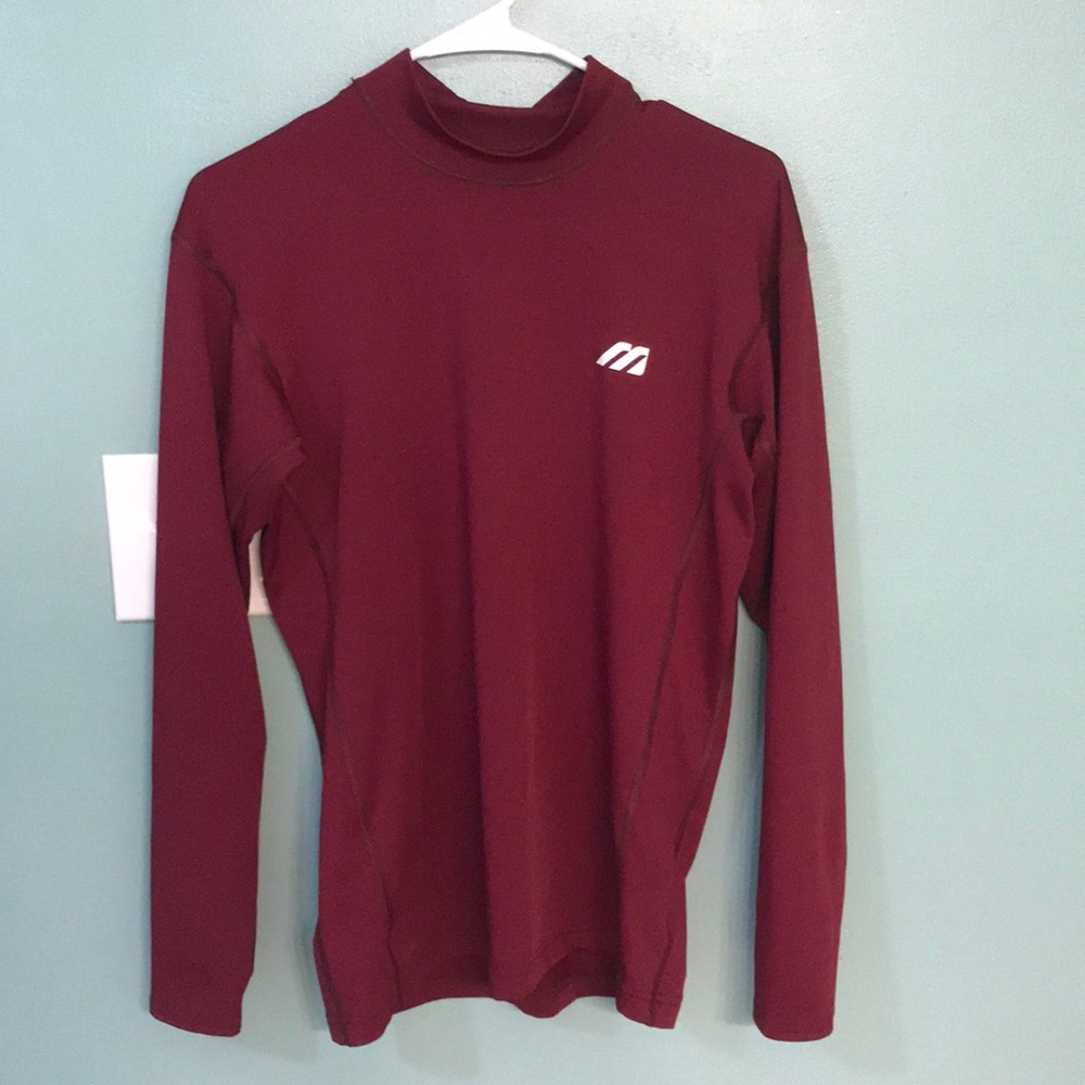 Women’s Mizuno under armour long sleeve shirt